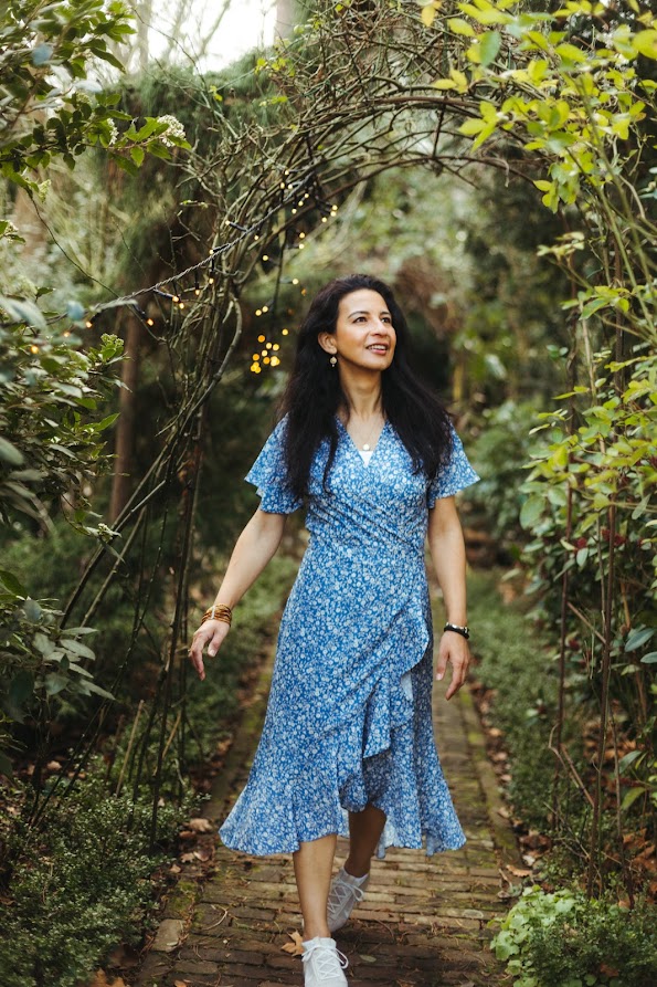 Dr. Sara Ahmadi portrait